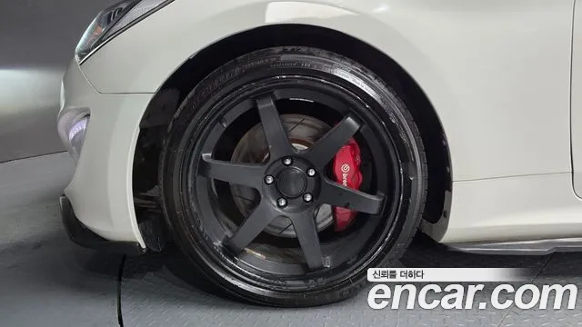 Hyundai Genesis 2010 thumb 5