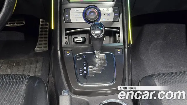 Hyundai Genesis 2010 thumb 9