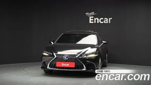 Lexus ES 2021 thumb 3