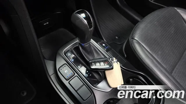 Hyundai Santa Fe 2013 thumb 8