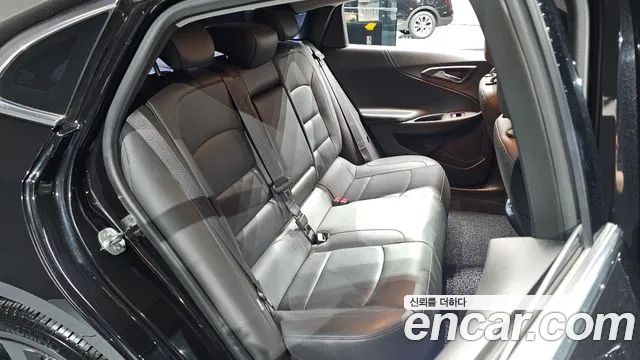 ChevroletGMDaewoo Malibu 2017 thumb 11