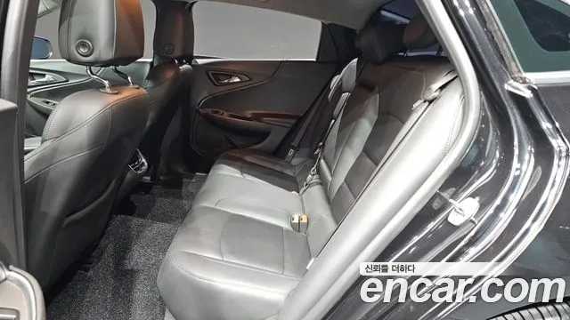 ChevroletGMDaewoo Malibu 2017 thumb 12