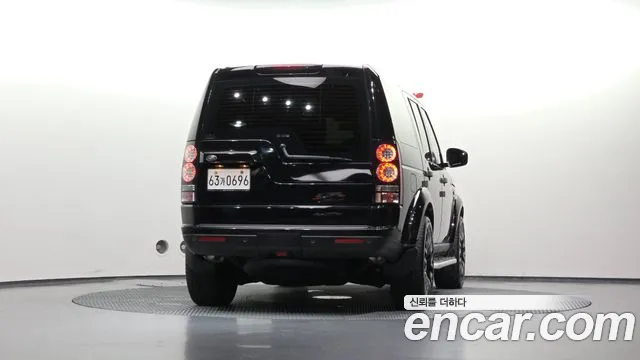 Land Rover Discovery 2015 thumb 4