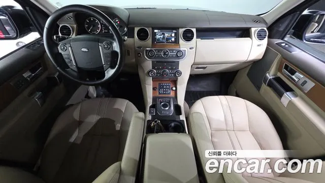 Land Rover Discovery 2015 thumb 7