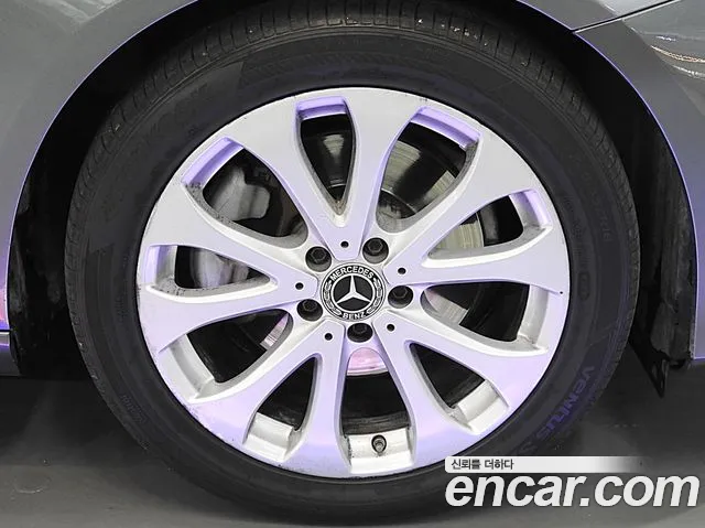 Mercedes-Benz E-Класс 2017 thumb 5