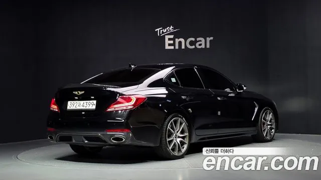 Genesis G70 2019 thumb 2