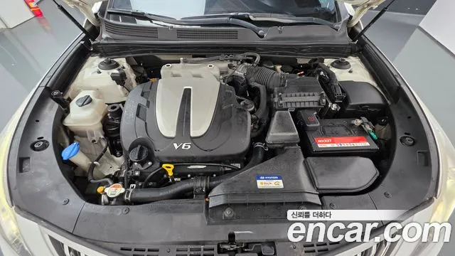 Hyundai Grandeur 2012 thumb 6