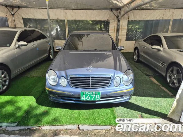 Mercedes-Benz E-Класс 2004 thumb 9