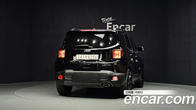 Jeep Renegade 2022 thumb 4