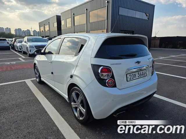 ChevroletGMDaewoo Aveo 2014 thumb 6