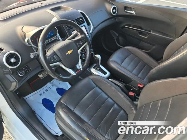 ChevroletGMDaewoo Aveo 2014 thumb 10