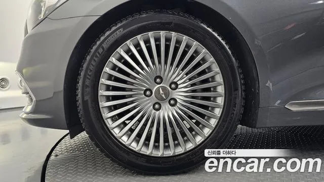 Genesis G80 2016 thumb 4