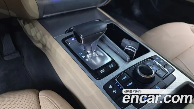 Genesis G80 2016 thumb 8