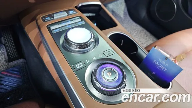 Genesis GV70 2024 thumb 9