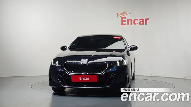 BMW i5 2024 thumb 2