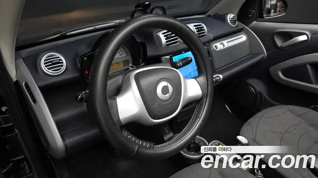 Smart Fortwo 2014 thumb 11