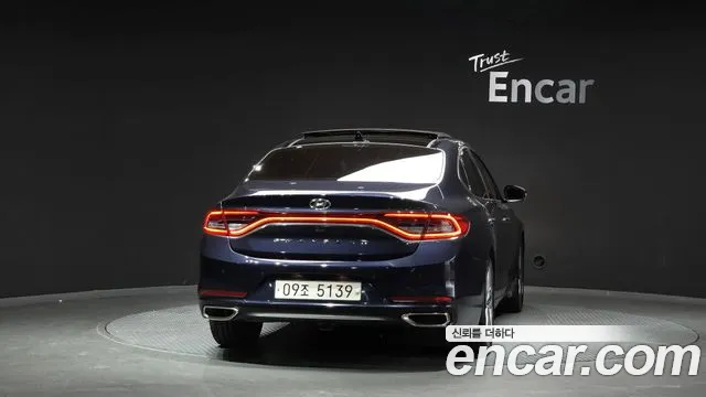 Hyundai Grandeur 2017 thumb 4