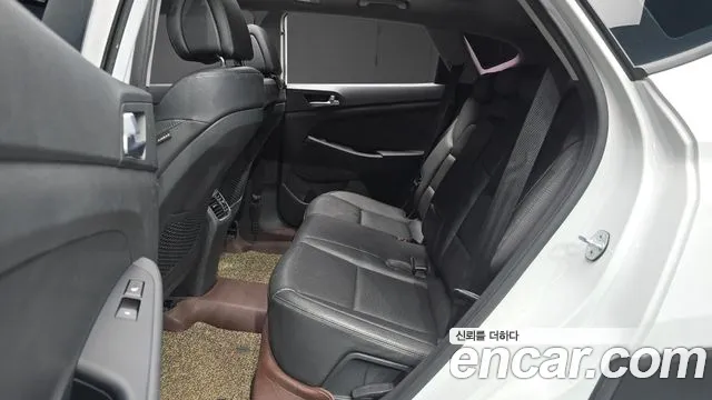 Hyundai Tucson 2018 thumb 12
