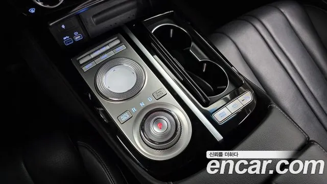 Genesis G80 2022 thumb 9