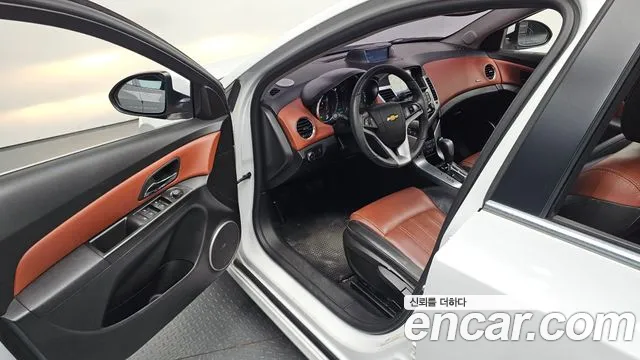 ChevroletGMDaewoo Cruze 2011 thumb 11