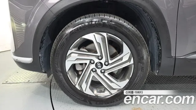 Hyundai Santa Fe 2022 thumb 5