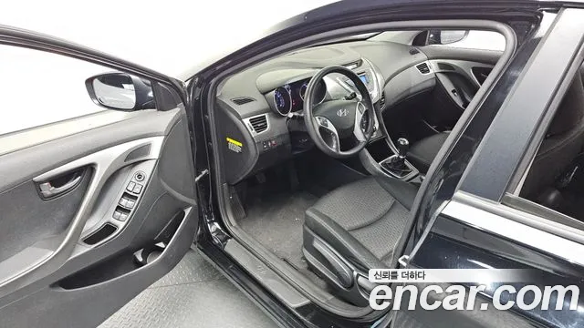 Hyundai Avante 2012 thumb 11