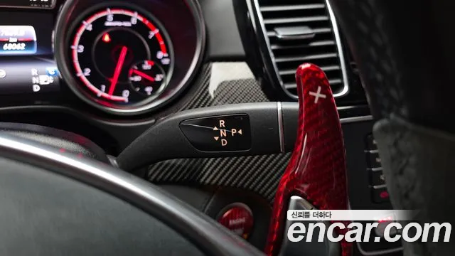 Mercedes-Benz GLE 2019 thumb 9