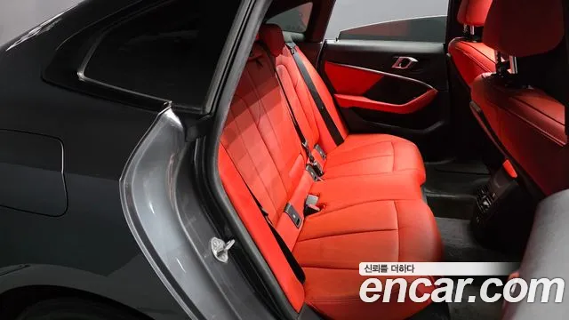 BMW 2-Series 2021 thumb 11
