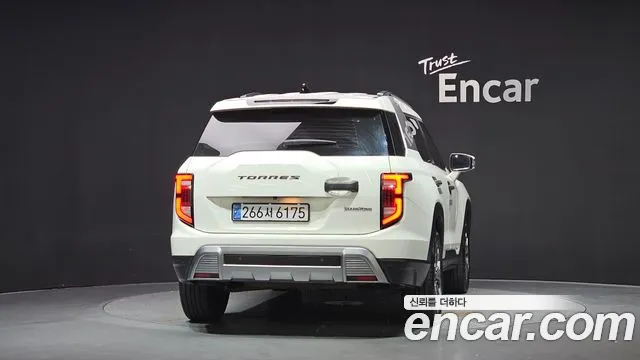 KG_Mobility_Ssangyong Torres 2022 thumb 4