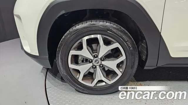 KG_Mobility_Ssangyong Torres 2022 thumb 5