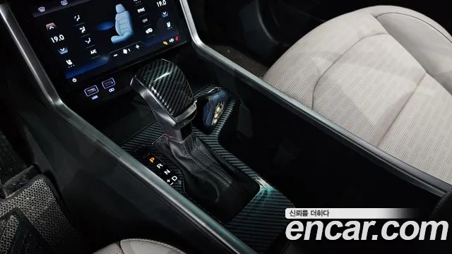 KG_Mobility_Ssangyong Torres 2022 thumb 9