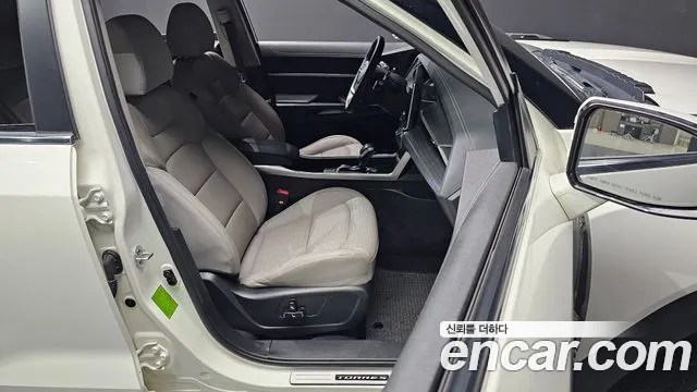 KG_Mobility_Ssangyong Torres 2022 thumb 10