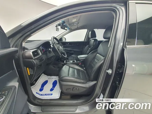 Kia Sorento 2015 thumb 10