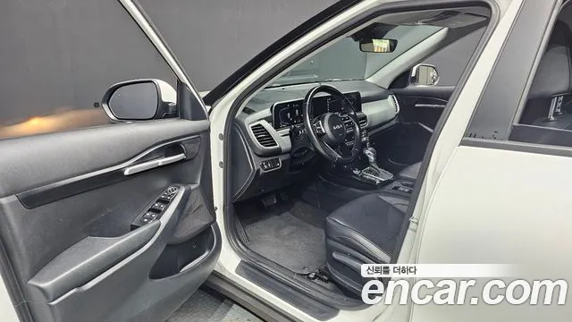 Kia Seltos 2023 thumb 10