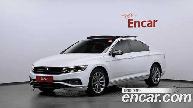 Volkswagen Passat (North America and China) 2021 thumb 11