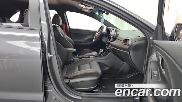 Hyundai i30 2019 thumb 11