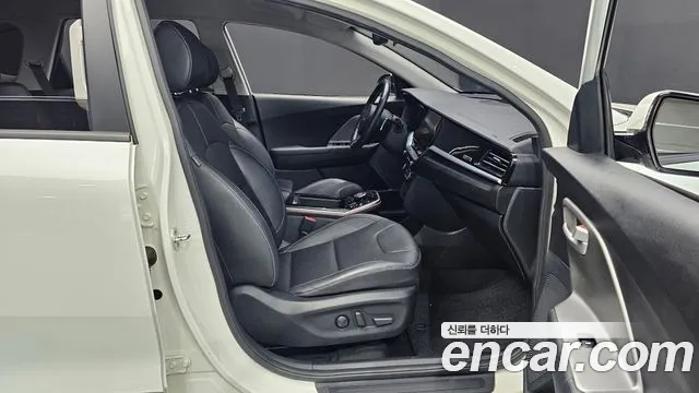 Kia Niro 2022 thumb 11