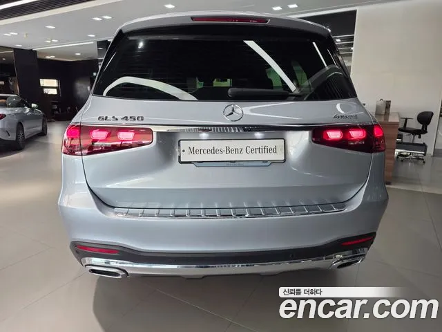 Mercedes-Benz GLS 2025 thumb 4