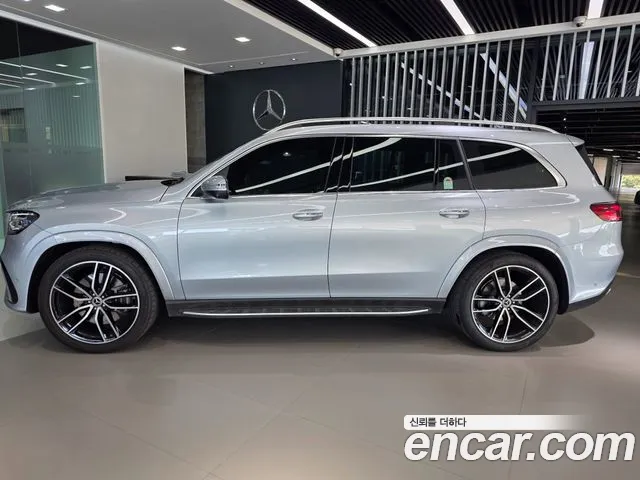 Mercedes-Benz GLS 2025 thumb 6