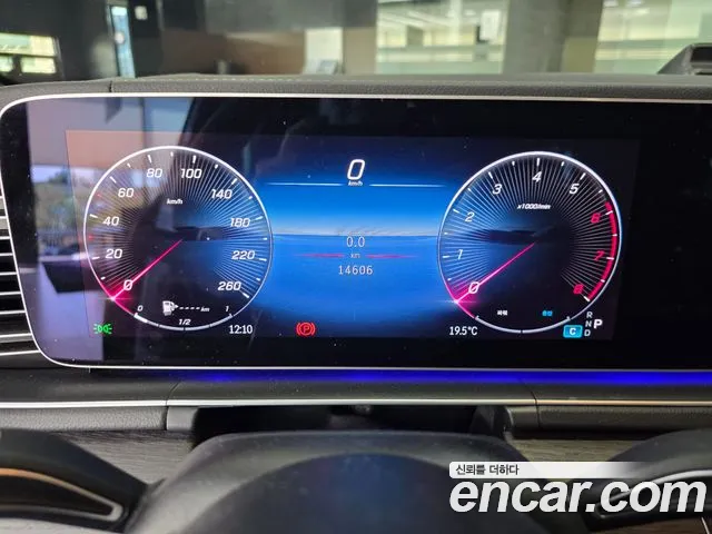 Mercedes-Benz GLS 2025 thumb 8