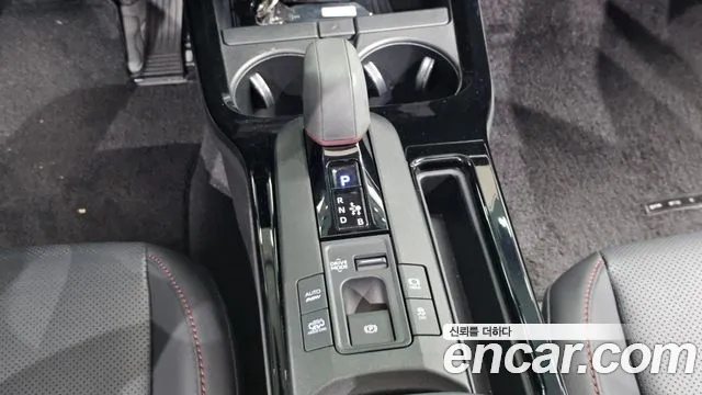 Toyota Prius 2024 thumb 8