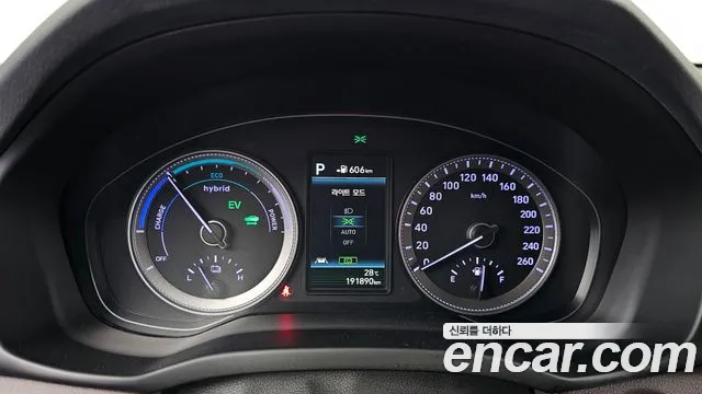 Hyundai Grandeur 2018 thumb 8