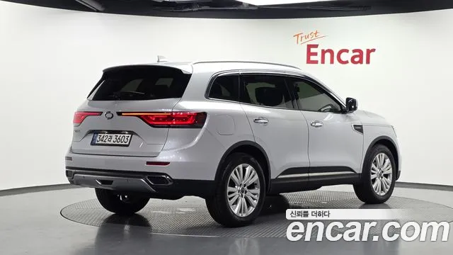 Renault-KoreaSamsung Koleos 2022 thumb 2