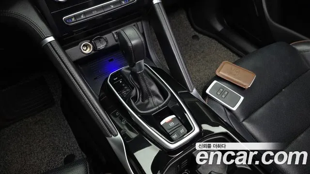 Renault-KoreaSamsung Koleos 2022 thumb 9