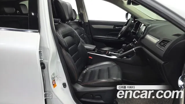 Renault-KoreaSamsung Koleos 2022 thumb 11