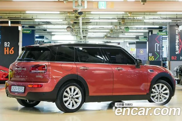 MINI Clubman 2020 thumb 2