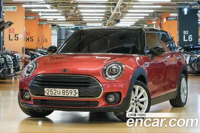 MINI Clubman 2020 thumb 3