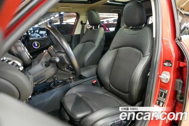MINI Clubman 2020 thumb 10