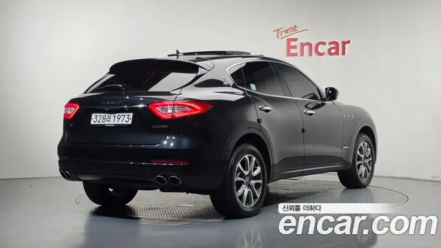 Maserati Levante 2020 thumb 2