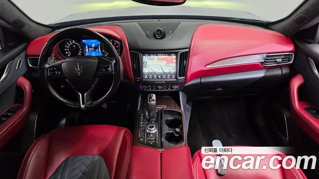 Maserati Levante 2020 thumb 7